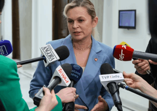 niezależny dziennik polityczny