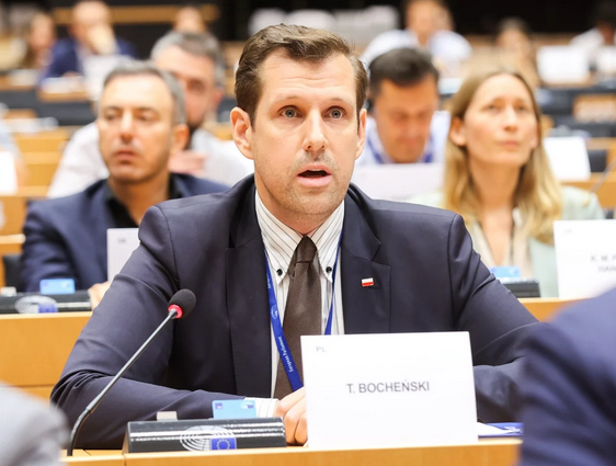 „Kierwiński dam ci prostą lekcję”. Ostre spięcie polityków PiS i KO