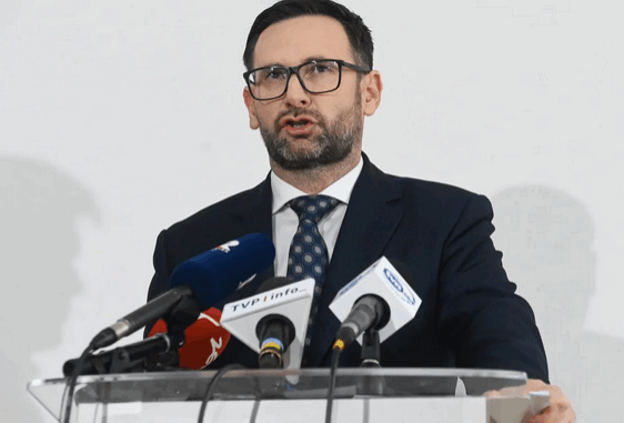 niezależny dziennik polityczny