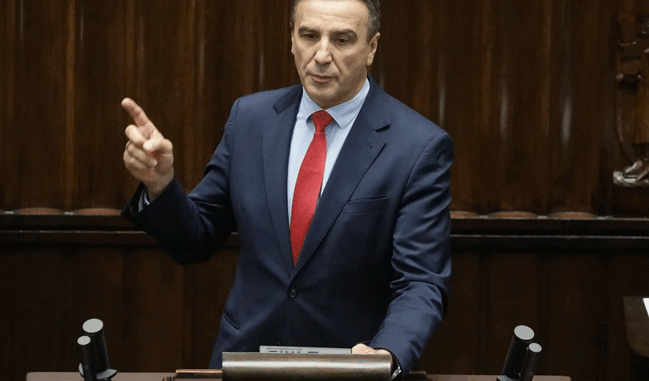 niezależny dziennik polityczny