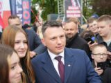Sławomir Mentzen wyrusza w Polskę: Nowa strategia Konfederacji