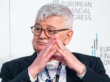 Joschka Fischer ostrzega przed przyszłością NATO i relacjami z USA