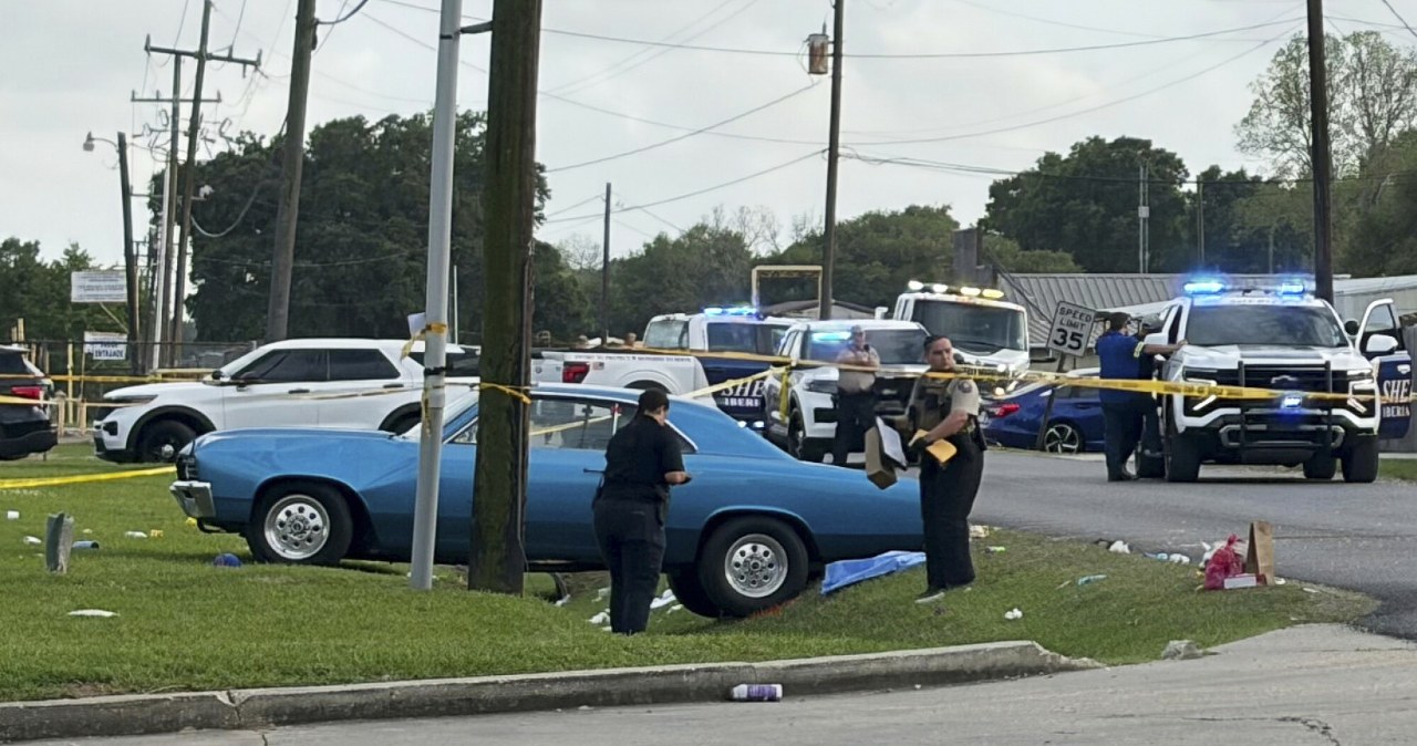 Wypadek podczas obchodów Nowego Roku w Luizjanie: 18 rannych