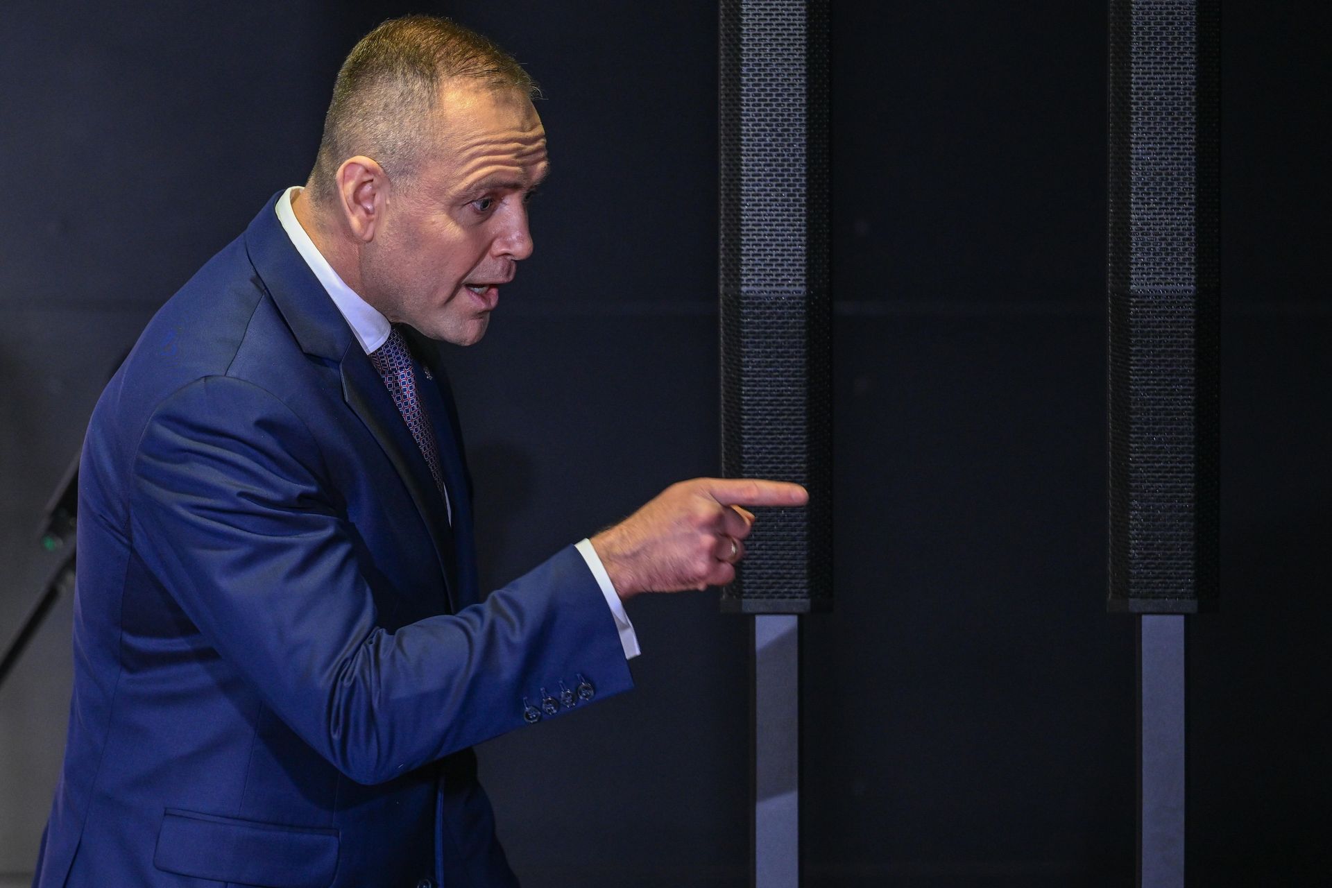 Podział opinii Polaków w sprawie incydentu z udziałem prezydenta Nawrockiego