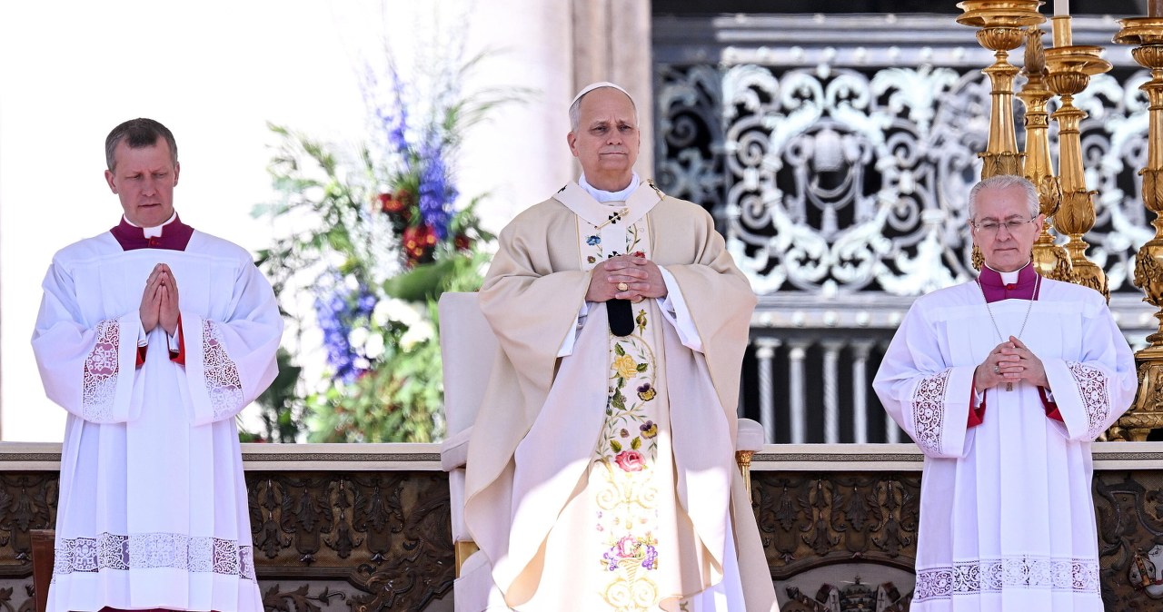 Pierwsza Wielkanoc z Leonem XIV: Orędzie nadziei i błogosławieństwo Urbi et Orbi