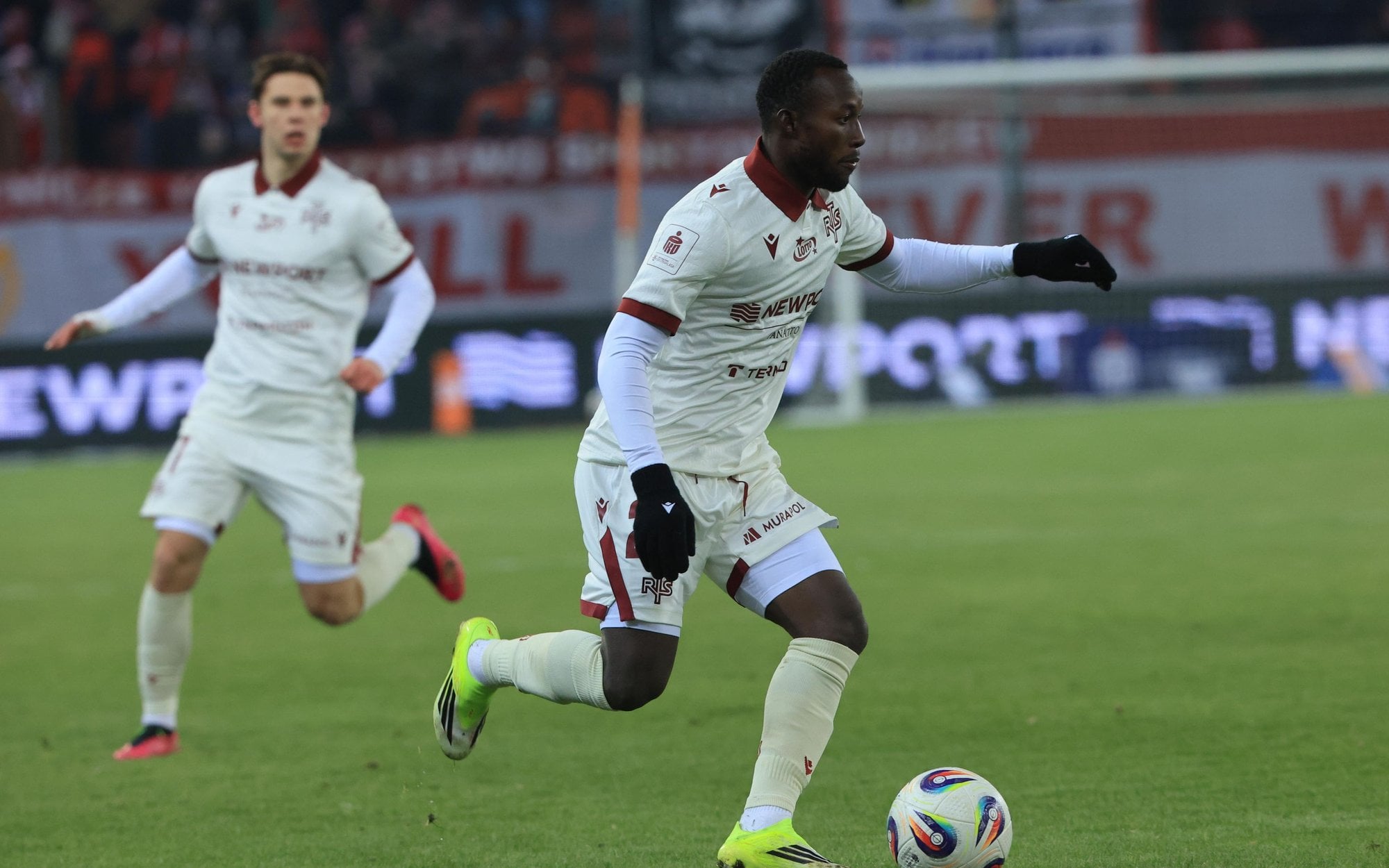 Rekordowy transfer do Ekstraklasy w problemach – Osman Bukari poza składem Widzewa