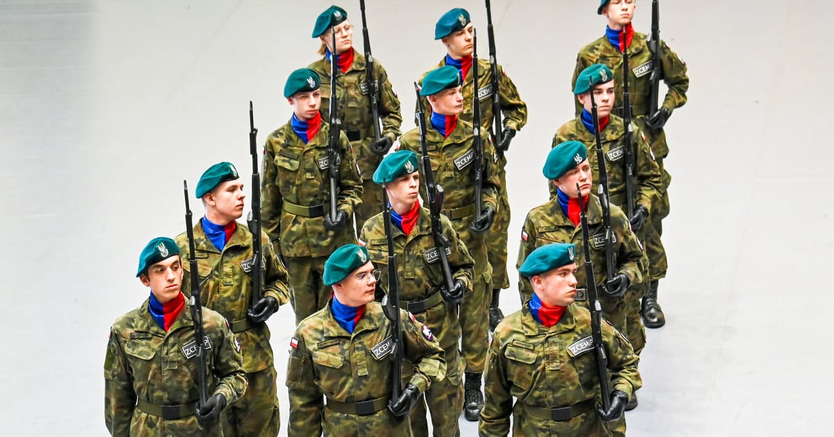 Nowe plany MON: Więcej klas wojskowych do 2026 roku