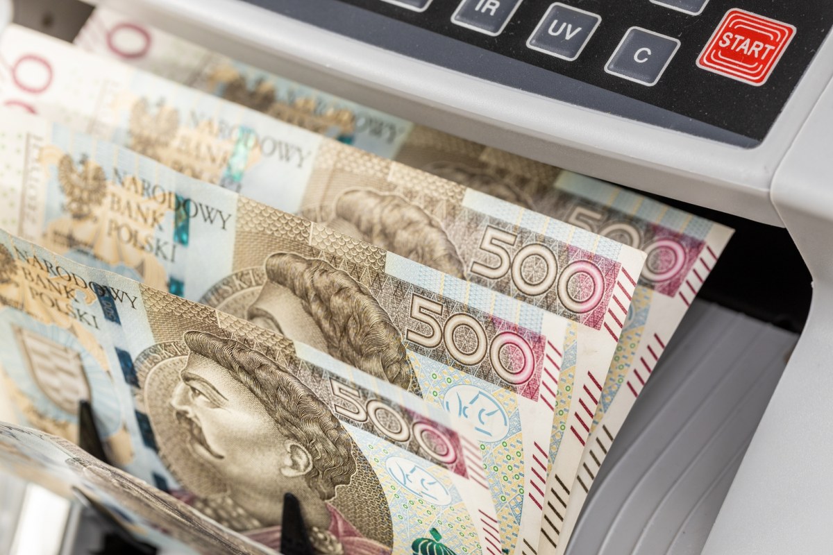 Rosnący deficyt budżetowy Polski zaskakuje: Nowe dane z marca