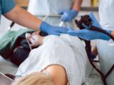 Długie kolejki na kolonoskopię: pacjenci czekają nawet dwa lata