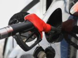 Ministerstwo Energii obniża limity cen paliw na weekend
