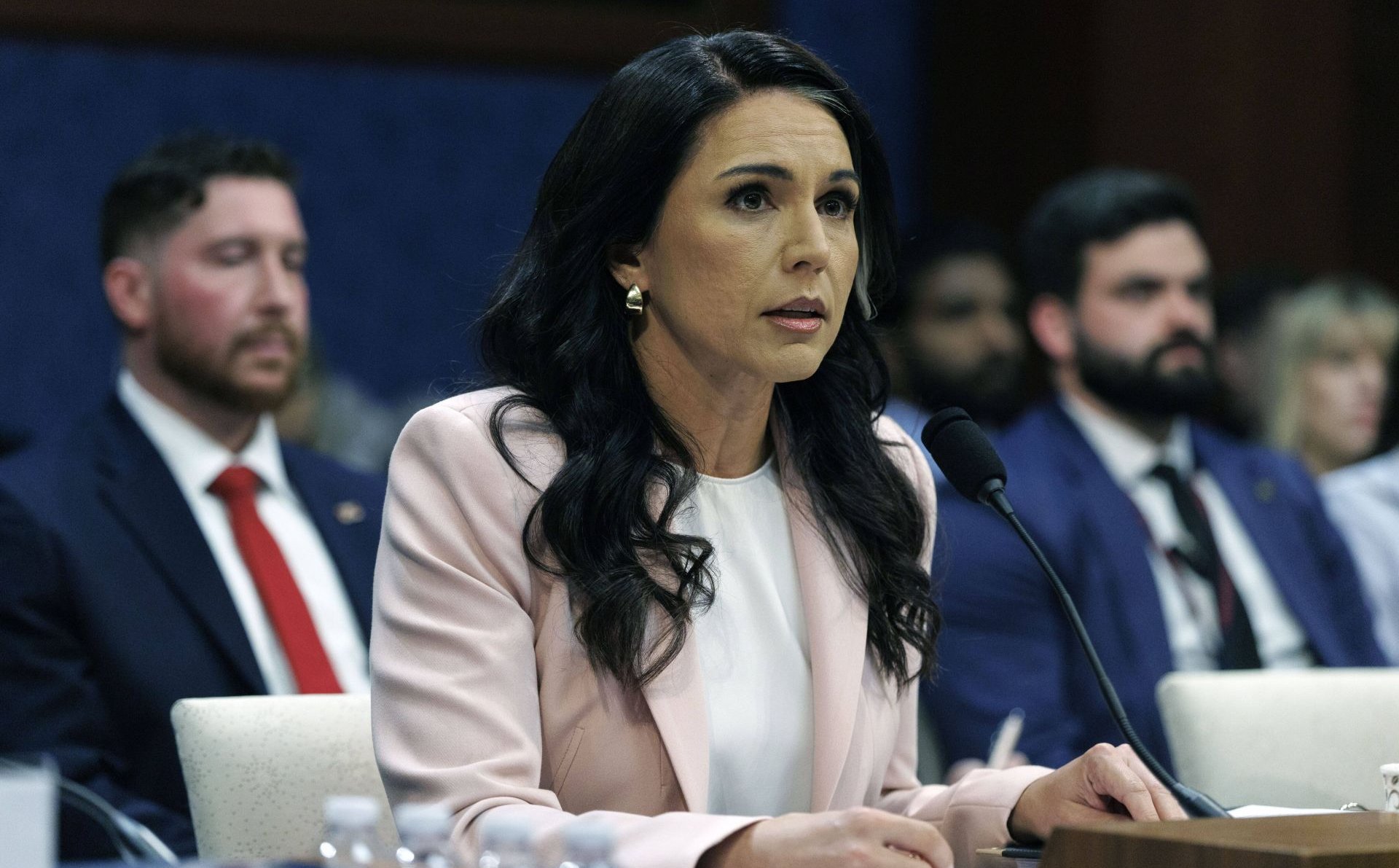 Tulsi Gabbard rezygnuje z funkcji Dyrektora Wywiadu Narodowego USA