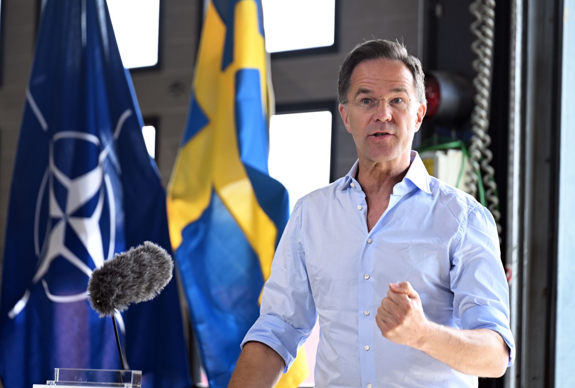 NATO Podtrzymuje Zobowiązania Obronne i Wspiera Ukrainę