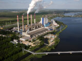 Eksperci krytykują koszty energii w Europie: Polska może zyskać na własnych zasobach