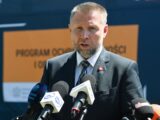 Intensywne działania służb ws. fałszywych alarmów: Aresztowania młodych podejrzanych