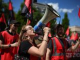 Naukowcy protestują pod Sejmem: Apel o większe środki na badania