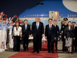Wizyta Donalda Trumpa w Pekinie: Nowy Rozdział w Relacjach USA-Chiny