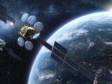 Francja inwestuje w satelity Eutelsat, by zabezpieczyć komunikację