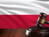 Niezależność sądów i odpowiedzialność polityków pod lupą Polaków