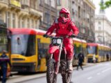 Elektryczne jednoślady na polskich drogach: między przepisami a rzeczywistością