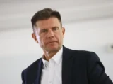 Polacy wahają się nad poparciem dla nowej partii Ryszarda Petru