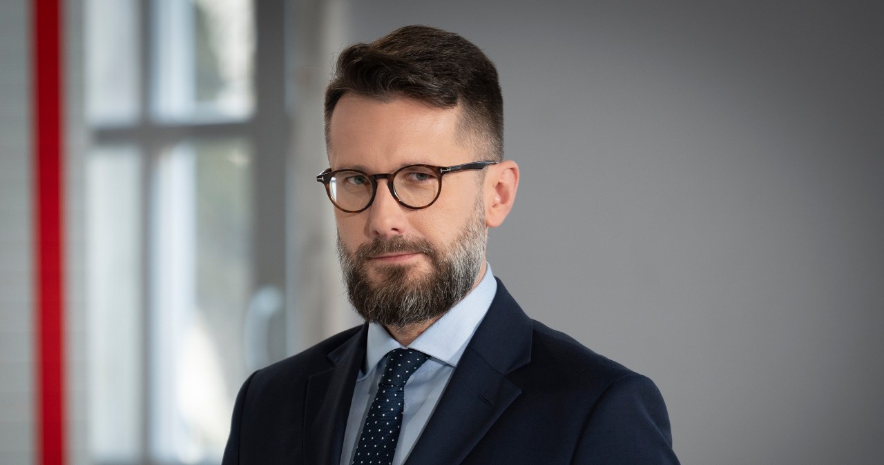 Polityczne spory i wyzwania wewnątrz Prawa i Sprawiedliwości