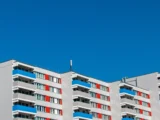 Nowe Wymagania Bezpieczeństwa dla Wynajmu Krótkoterminowego w Polsce