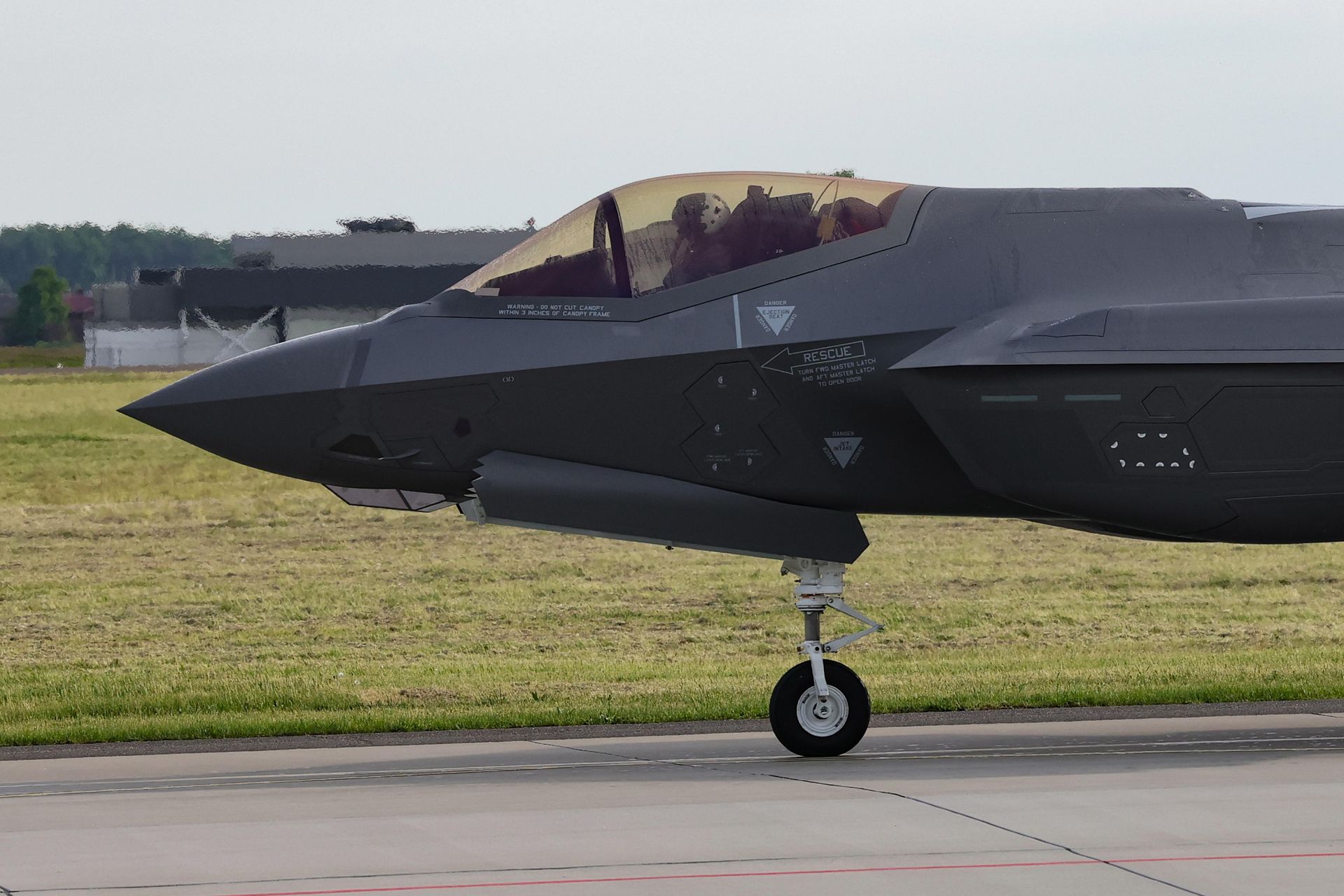Uroczyste przekazanie F-35 do polskich sił zbrojnych: Wizyta podsekretarza USA w Polsce