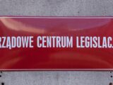 Chaos w legislacji: Nowe projekty ustaw trudne do znalezienia w RCL