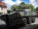 Eksperci krytykują osłony antydronowe na Rosomakach 17. Brygady