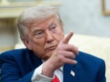 Kontrowersje wokół operacji federalnych w Minneapolis: zarzuty wobec administracji Trumpa