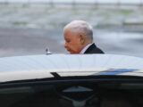 Polityczne Trzęsienie Ziemi w PiS: Ponad 30 Posłów Odeszło z Partii
