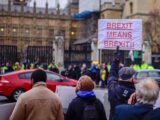 Seniorzy z Polski na trudnej drodze do domu przez Brexit