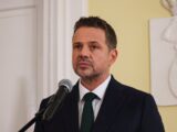 Sondaż: Większość Warszawiaków za dymisją prezydenta Trzaskowskiego