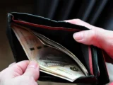 Inflacja i zadłużenie Polaków: Wzrost kosztów życia w Europie