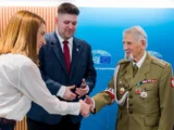 Marszałkini Metsola oddaje hołd bohaterom Powstania Warszawskiego