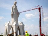 Najwyższy pomnik maryjny w Europie odsłonięty w Konotopiu