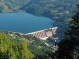 Rekordowo niska produkcja energii w elektrowniach wodnych Djerdap w Serbii