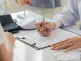 Prawo trywialności w Polsce: jak marnujemy czas na błahe sprawy