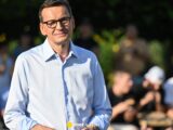 Najnowszy sondaż: Polacy niechętni powrotowi Morawieckiego