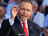 Karol Nawrocki i Donald Tusk na ceremonii chrztu ORP Wicher w Gdyni