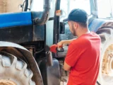 Nowe dopłaty paliwowe dla rolników: rząd ogłasza istotne wsparcie