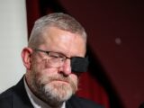 Parlament Europejski znosi immunitet Grzegorza Brauna: Sprawa negowania Holokaustu