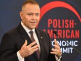 Kontrowersje wokół spotkań z prezydentem Nawrockim: odpowiedzi na zarzuty