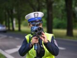 Polacy popierają zaostrzenie przepisów drogowych dla seniorów i kierowców