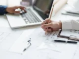 Rewizja zamówień publicznych: wzmocnienie polskiej gospodarki