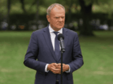 Premier Tusk Krytykuje Słowa Szefa Pentagonu o Polska i Operacjach w Afganistanie
