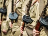 Atak Huti w Jemenie: 53 ofiary śmiertelne po uderzeniu rakietowym