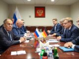 Dyplomatyczny dialog Rosja-Niemcy: Analiza relacji i wpływów