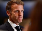 Macron Zakazuje Nieautoryzowanych Protestów po Fali Zamieszek