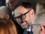 Zapaść w marketingu politycznym PiS: Analiza ostatniego kongresu gospodarczego